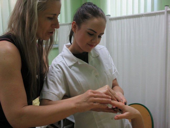 Zastosowanie fizykoterapii i preparatyki kosmetycznej w zabiegach kosmetycznych