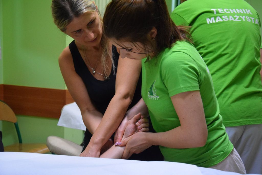 Wykonywanie masażu w medycynie